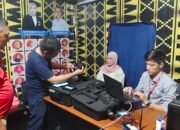 Selama Perayaan HUT Konawe Selatan, Dukcapil Buka Pelayanan Adminduk di Stand Pameran