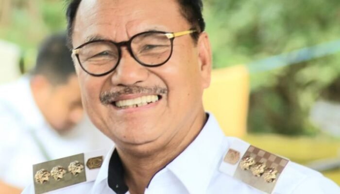 Bupati Surunuddin Berharap Pers Menyajikan Informasi yang Cerah di Tahun Politik