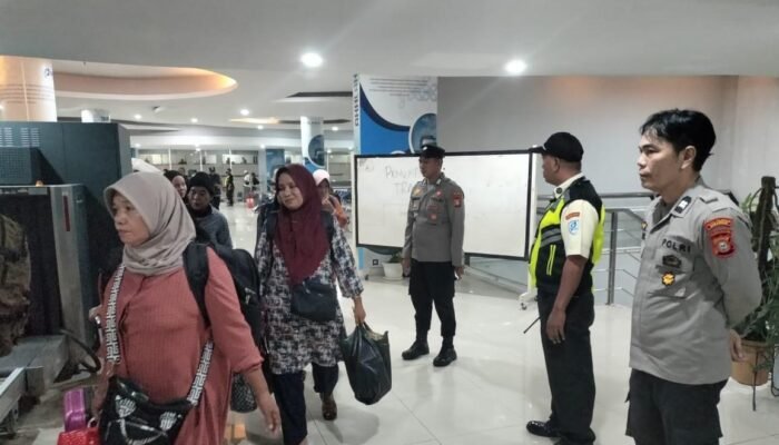 Jelang Arus Mudik Lebaran, Polres Pelabuhan Makassar Perketat Pengamanan di Pelabuhan Soekarno-Hatta