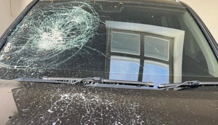 Usai ‘Dinner’ dengan Mantan Suami Ujung-ujungnya Cekcok, Hingga Kaca Mobil Wanita Paruh Baya di Makassar Dirusak