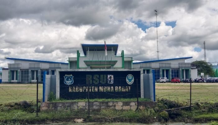 Pelayanan Maksimal Banyak Warga Muna Berobat di RSUD Muna Barat