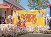 Fashion Show Antar OPD jadi Semarak Peringatan HUT Mubar dan HUT RI ke-80