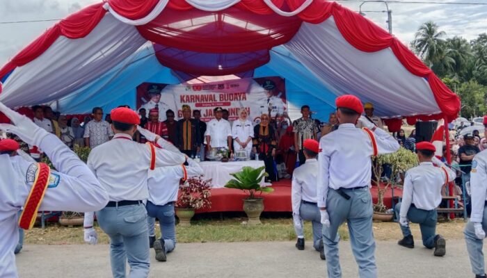 46 Peserta Gerak Jalan Umum Ramaikan Peringatan HUT RI Ke 80 di Muna Barat