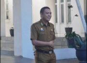 Pimpin Apel Gabungan, Plt Sekwan DPRD Kendari Tekankan Disiplin Pegawai