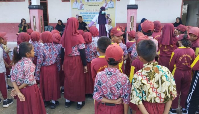 Dinkes Mubar Edukasi Siswa SDN I Tikep dalam Menjaga Kesehatan Sejak Dini
