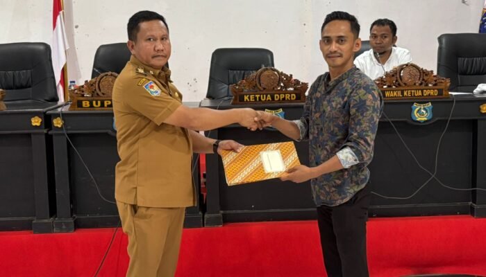 DPRD Muna Barat Gelar Rapat Paripurna Penandatanganan KUA-PPAS Tahun Anggaran 2026