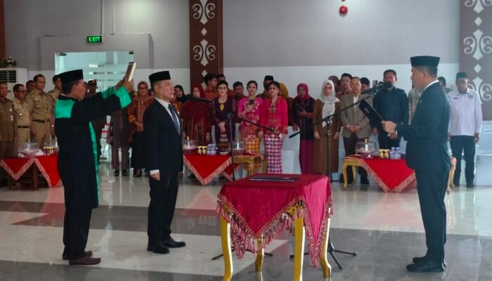 Bupati Irham Kalenggo Lantik Ichsan Porosi Jabat Sekda Konsel Hasil Seleksi Terbuka JPTP Sekretaris Daerah