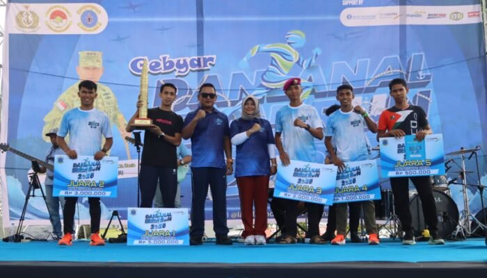 Danlanal Kendari Sukses Gelar Run 2025 untuk Meriahkan HUT Armada ke-80