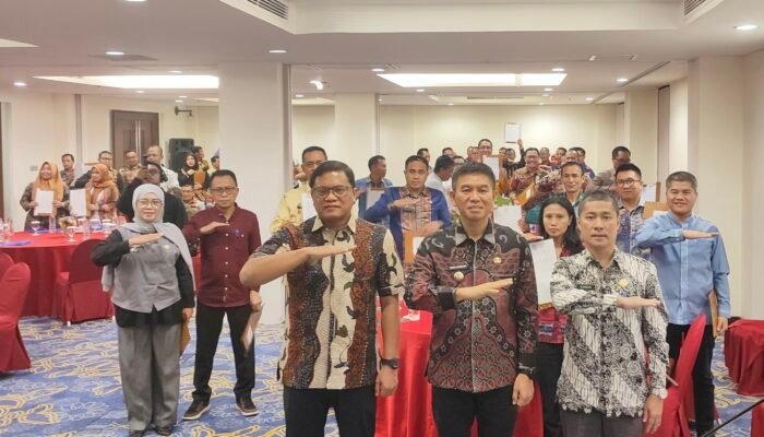 ASN Konsel Tanda Tangani Komitmen Bersama Anti Korupsi