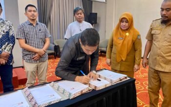 Pemda Konsel Kembali Teken Perjanjian Kerja Sama UKT Setara 2026 dengan 13 Perguruan Tinggi di Sultra