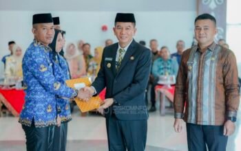 Bupati Irham Kalenggo Perpanjang SK PPPK Formasi Tahun 2023-2024