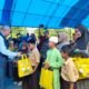 PT Ifishdeco Tunaikan CSR dengan Salurkan Bantuan Seragam Sekolah Gratis bagi 13 SD di Tinanggea