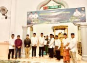 Safari Ramadan di Laeya, Bupati Irham Kalenggo Bantu Pembangunan Masjid Al Mujahidin Senilai Rp 250 Juta