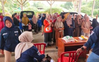 Pasar Murah Disperindag Konsel Diserbu Warga