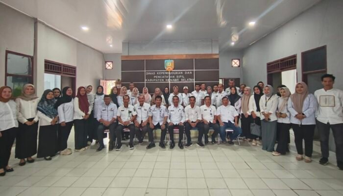 Pasca Libur Hari Raya Nyepi dan Lebaran Dukcapil Konsel Buka Pelayanan Adminduk