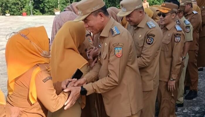 Libur Telah Usai, Bupati Irham Kalenggo Imbau ASN Disiplin Bekerja dan Optimalkan Pelayanan Masyarakat