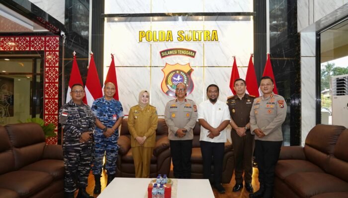 Jelang UCLG ASPAC 2026, Ketua DPRD Kendari Dampingi Wali Kota Kendari Pererat Soliditas Forkopimda Sultra