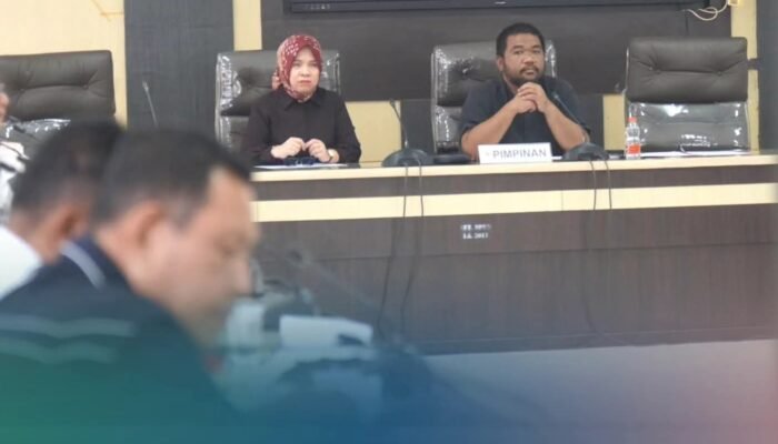 DPRD Kota Kendari Bahas Perubahan Agenda dan Pergantian Unsur Pimpinan dalam Paripurna