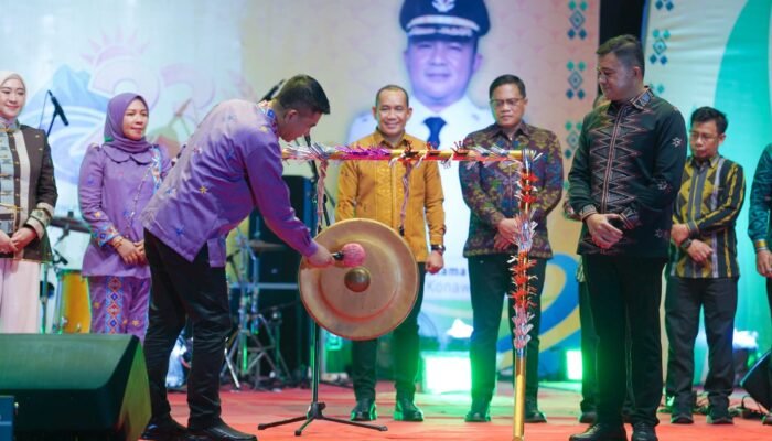 Expo Pembangunan HUT ke-23 Konawe Selatan Resmi Dibuka, Konsel Berbenah Pembangunan Kian Melejit