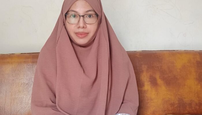 Rupiah Melemah, Makin Berat Beban Hidup Masyarakat Menengah ke Bawah