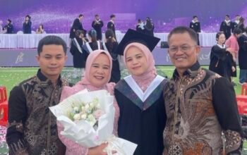 Mahasiswi Asal Konsel Dinobatkan Wisudawan Terbaik Kedokteran di China