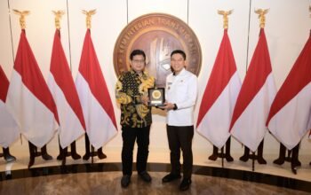 Bupati Irham Kalenggo dan Kementerian Transmigrasi Bahas Percepatan Pembangunan Sarana Transmigrasi