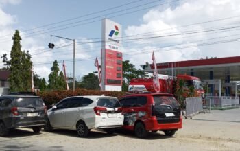 Kuota Terbatas SPBU di Muna Barat Kewalahan Layani Ribuan Konsumen‎