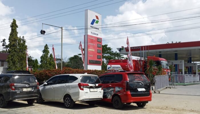 Kuota Terbatas SPBU di Muna Barat Kewalahan Layani Ribuan Konsumen‎