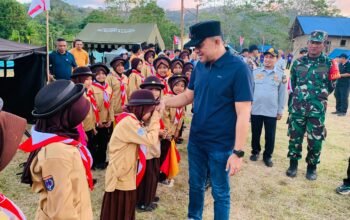 Buka Porseni di Laonti, Wabup Wahyu Apresiasi Warga Pesisir Konsel Mengisi Semangat Kemerdekaan