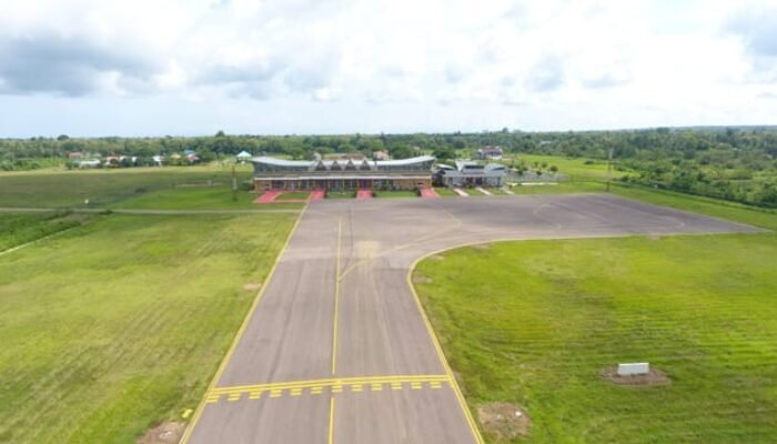 Dua Bulan Bandara Sugimanuru Tanpa Penerbangan, Subsidi Dicabut Akses Udara Muna Barat Terhenti