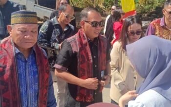 Hadiri Kegiatan Adat di Wawonii, Herman Pambahako Diisukan Galang Kekuatan Politik