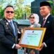 Dinilai Sukses Berikan Perlindungan Hukum dan Produk Lokal, Irham Kalenggo Diganjar Penghargaan dari Kementerian Hukum dan HAM