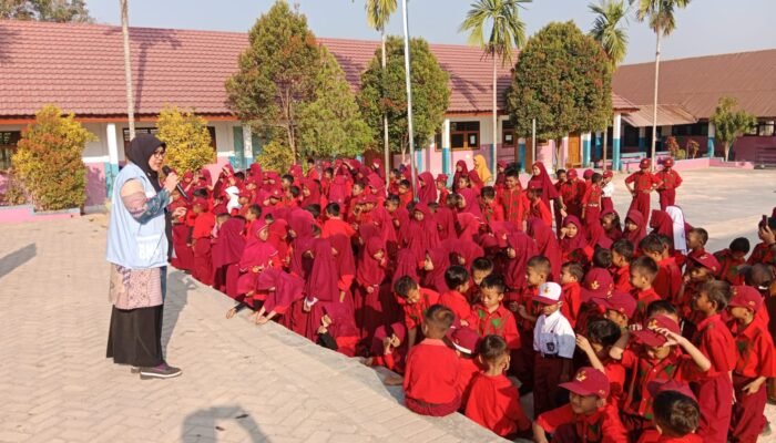 Tumbuhkan Generasi Bersinar Tanpa Narkoba, BNN Gelar Penyuluhan di SDN 65 Kendari