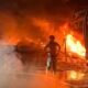 Si Jago Merah Lahap Kios Sembako dan Bengkel di Desa Puosu Jaya, Ratusan Karung Sembako dan 12 Unit Motor Hangus Terbakar