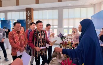 Wabup Wahyu Apresiasi PNM Kendari dalam Mendukung Ekonomi Mandiri Pelaku UMKM di Konsel