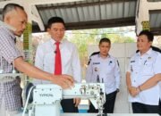 Bupati Irham Kalenggo Salurkan Bantuan Sarana dan Prasarana UMKM Pelaku Usaha di Konsel